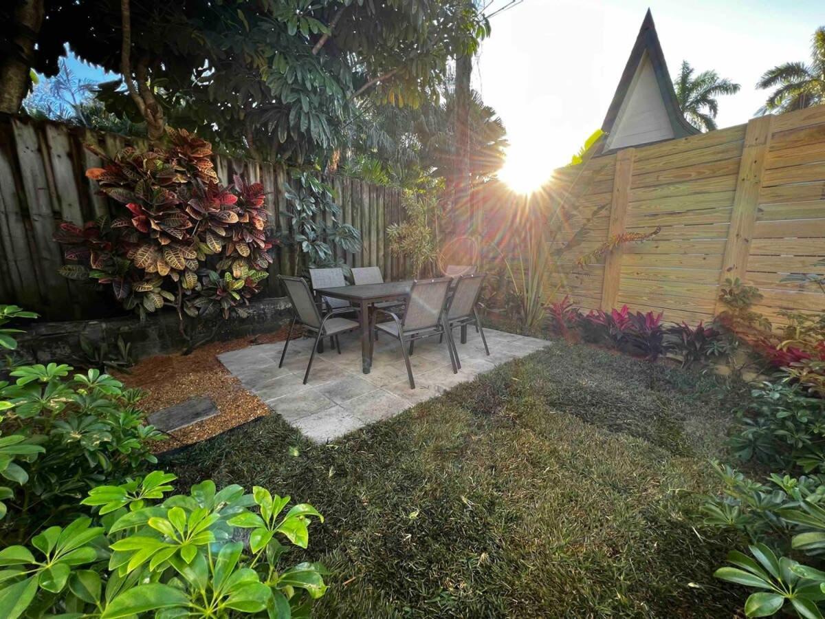 Charming 2 Bedroom Apartment In Victoria Park Форт-Лодердейл Екстер'єр фото